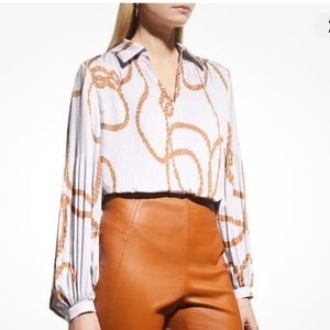 Elegant Lafayette 148 New York Pleated Blouse